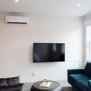 Live Like A Local In Superb Loft By Den Apartment Montreal