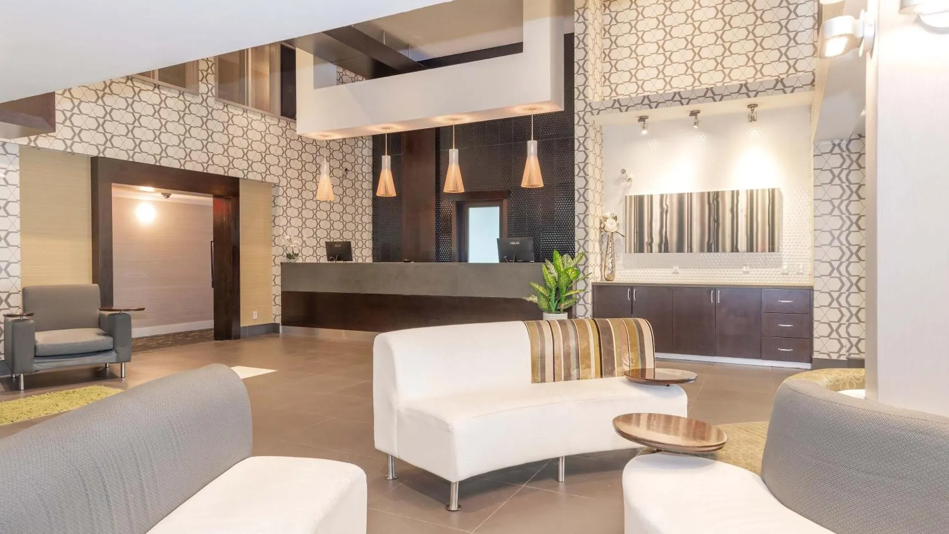 Sandman Hotel And Suites Abbotsford